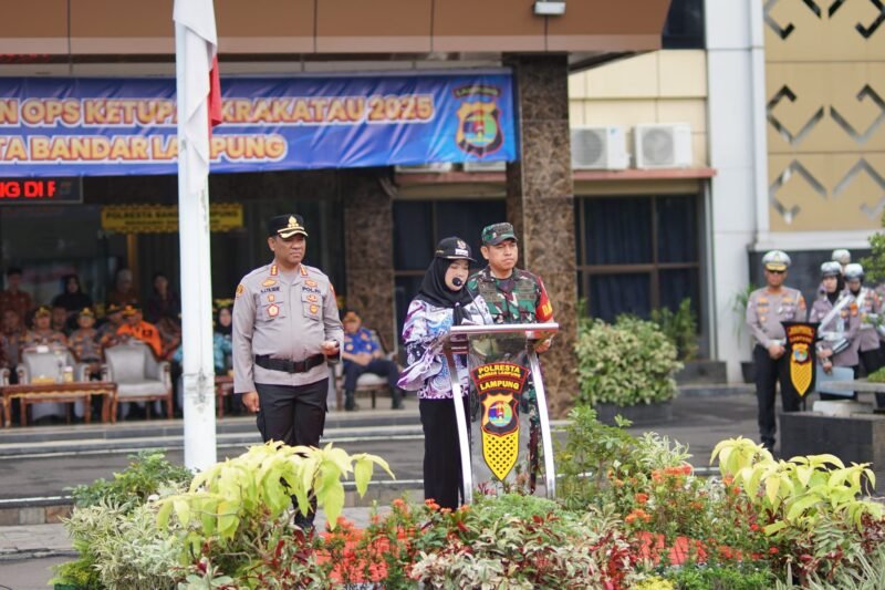 Wali Kota Bandar Lampung Pimpin Apel Gelar Pasukan Operasi Ketupat Krakatau 2025