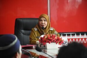 Walikota Bandar lampung Hj Eva Dwiana Rapat Panitia Kejurnas Bola Voli U-19 2024