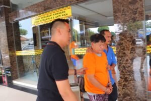 Bejat! Pensiunan PNS di Bandar Lampung Setubuhi Dua Anak Tiri Sejak Usia 5 Tahun