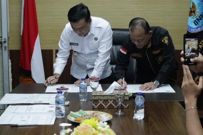 BNNK Lampung Selatan Teken PKS dengan Granat dan UMK, Perkuat Sinergi Berantas Narkoba