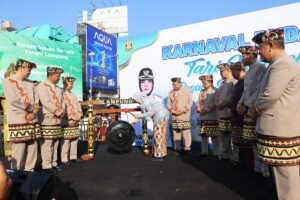 Pemerintah Kota Gelar Pawai Budaya Tari Ngigel, Kenalkan Warisan Lokal kepada Generasi Muda