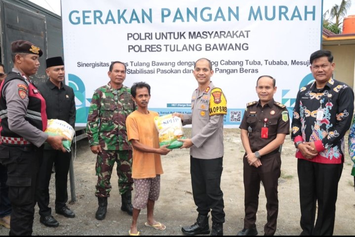 GPM Polres Tulang Bawang Diserbu Warga, 3 Ton Beras SPHP Ludes Dalam 1 Jam