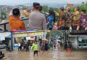 Walikota Bandar Lampung Laksanakan Kebijakan Pandang Bulu, Tajam Kebawah Tumpul Keatas