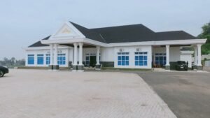 Rumah Dinas Bupati Pesawaran Ikut Digeledah Kejati, Dua Motor dan Dokumen Diamankan