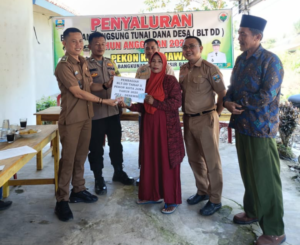 Pemerintahan Pekon Kota Jawa Kecamatan Bangkunat Realisasikan BLT-DD tahun 2025 Kepada 10 KPM