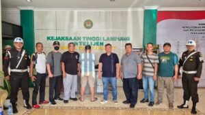 Kejati Lampung Tangkap DPO Korupsi Dana Bantuan Desa di Pesawaran