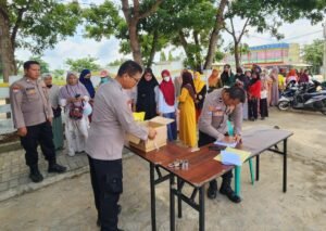 Gerakan Pangan Murah Polres Lampung Tengah Hadir di Pasar BTN Way Pengubuan