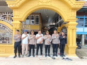 Kapolres Mesuji Kunjungan Silaturahmi di Kediaman Kepala Desa Sungai Sodong, Bapak Samsul (Penite) di Kabupaten Ogan Komering Ilir (OKI).