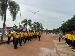 Jajaran Polres Mesuji Menunjukkan Kepedulian Terhadap Lingkungan Dengan Menggelar Aksi Bersih Peduli Humanis