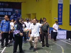Walikota Bandar Lampung Eva Dwiana Resmi Buka Kejuaraan Voli U-19 Provinsi Lampung