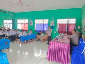 Kapolsek Rawa Jitu Selatan Bongkar Rahasia Kepemimpinan bagi Pelajar SMA 1 Rawa Jitu Selatan