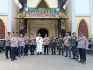 Kapolres Mesuji bersama Para PJU Dan TNI Pastikan Keamanan Umat Kristiani Dalam Beribadah