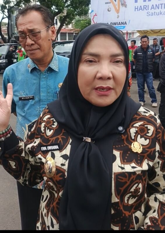 Walikota Bandar Lampung Tegaskan Tidak Melarang Warga Buang Sampah di TPS
