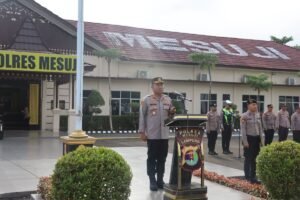 Kapolres Mesuji AKBP Dr. Muhammad Firdaus S.Ik, M.H Memimpin Apel Pagi Pertama Diawal Tahun 2026