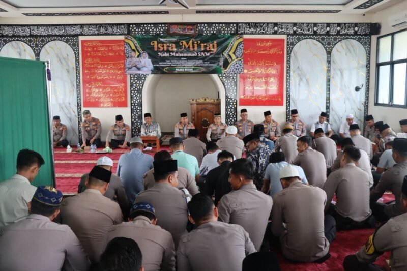 Polres Mesuji Peringati Isra Mikraj 1447 H, Perkuat Keimanan dan Kepedulian Sosial Personel Polri