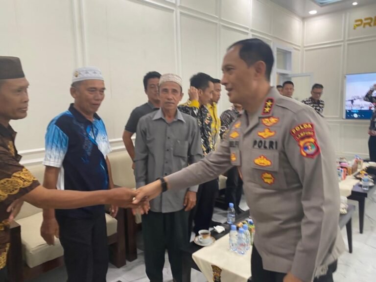 Kapolda Lampung Turun Langsung Hadir Redam Konflik Lahan Isenpatow Bonow, Polri Tegaskan Solusi Damai dan Berkeadilan