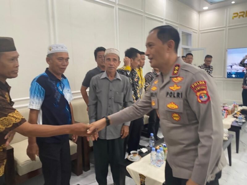 Kapolda Lampung Turun Langsung Hadir Redam Konflik Lahan Isenpatow Bonow, Polri Tegaskan Solusi Damai dan Berkeadilan