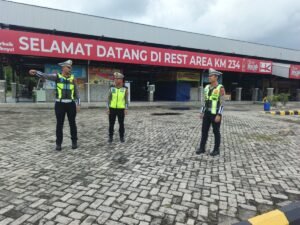 Persiapan OPS Ketupat Kasat Lantas Laksanakan Pengecekan Pos PAM dan Pos Yan