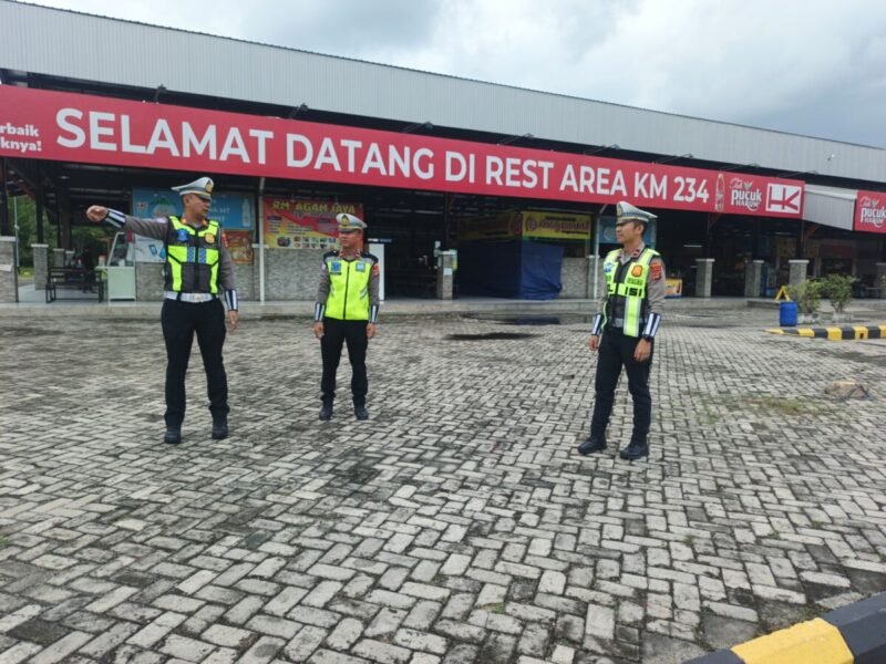 Persiapan OPS Ketupat Kasat Lantas Laksanakan Pengecekan Pos PAM dan Pos Yan
