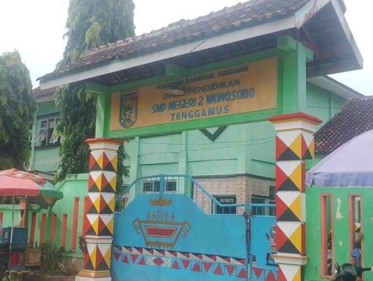 Klarifikasi kepsek SMP 2, Wonosobo terkait Tuduhan dugaan korupsi ituu tidak benar (HOAK)