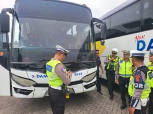 Satgas 2 Preemtif Intensifkan Edukasi Keselamatan Berlalu Lintas Pada hari ke 13 dalam Operasi Keselamatan 2026