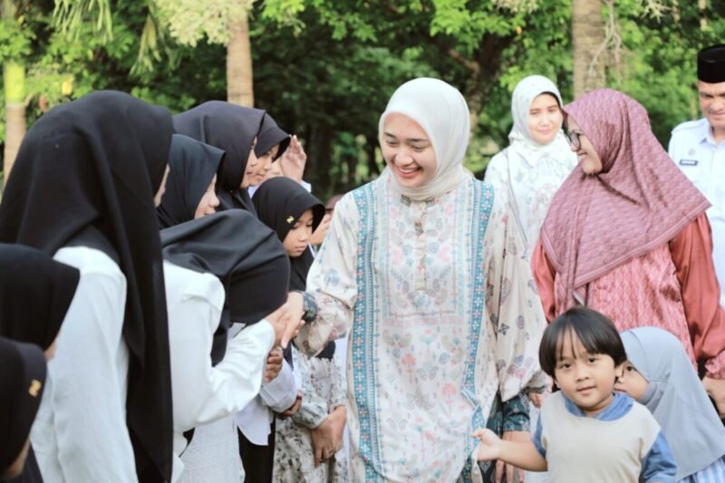 Wagub Jihan Nurlela Safari Ramadan dan Buka Puasa Bersama Anak-Anak Panti Asuhan