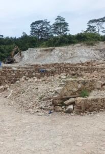 Bukit Camang Dikeruk, Aktivitas Tambang Diduga Ilegal Bayangi Proyek Sky View