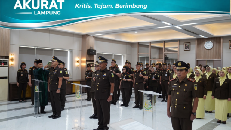 Kajati Lampung Lantik Kajari Lampung Barat, Kajari Tulang Bawang dan Kajari Tulang Bawang Barat yang Baru