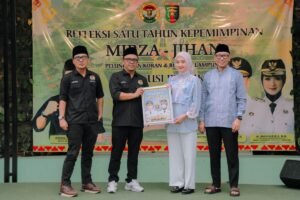 Mirza – Jihan Hadiri Peluncuran Koran IJP dan Buku Refleksi Satu Tahun Kepemimpinan