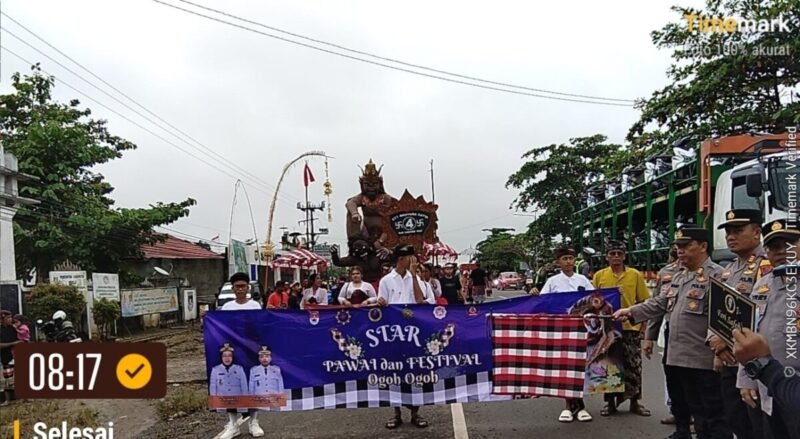 Wakili Kapolres Mesuji Kabag Ren Hadiri Pawai Dan Festival Ogoh-Ogoh Di Simpang Pematang Jelang Nyepi 1948 Saka