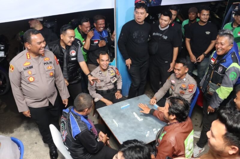Polisi dan Ojol Adu Strategi di Turnamen Gaple Piala Kapolresta Bandar Lampung