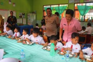 Tiga SPPG Polresta Bandar Lampung Distribusikan MBG Aman Berkualitas ke 3.906 Siswa