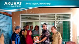 Tunjukkan Kepedulian Sosial, Mal Kartini Salurkan Bantuan Beras kepada Warga Palapa