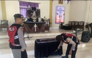 Sat Samapta Polres Mesuji Sterilisasi dan Amankan Ibadah Paskah di Sejumlah Gereja