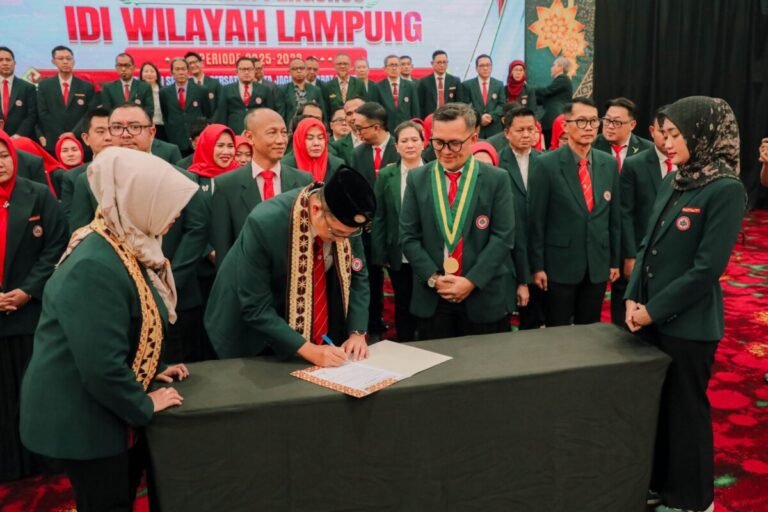 Josi Harnos Dilantik Jadi Ketua IDI Lampung Periode 2025–2028, Wagub Jihan Nurlela Ajak Perkuat Peran sebagai Mitra Pemerintah Provinsi Lampung