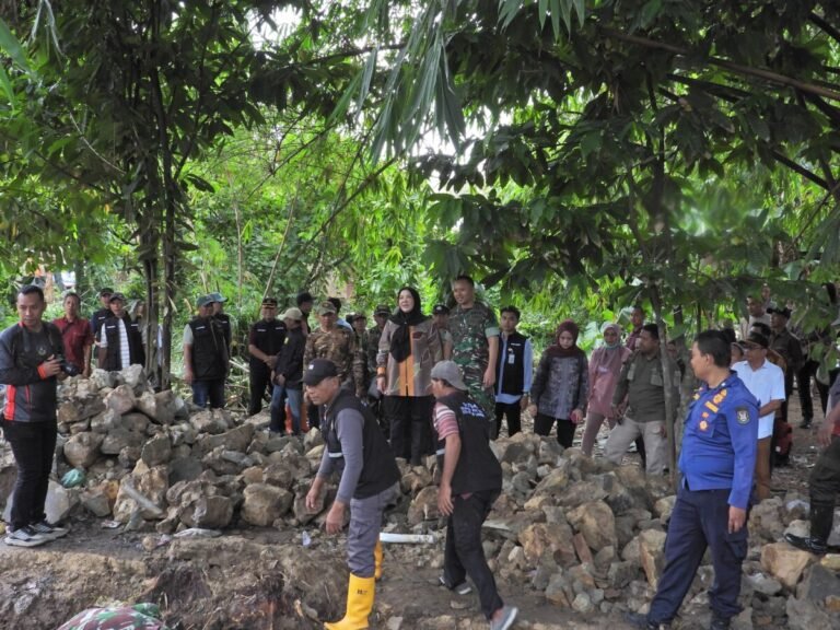 Eva Dwiana Tinjau Normalisasi Sungai, Pemkot Bandar Lampung Percepat Antisipasi Banjir ‎
