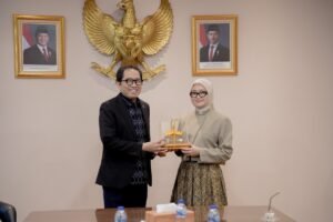 Wagub Jihan Nurlela Gelar Pertemuan dengan Wamen Perdagangan Dyah Roro Esti di Jakarta
