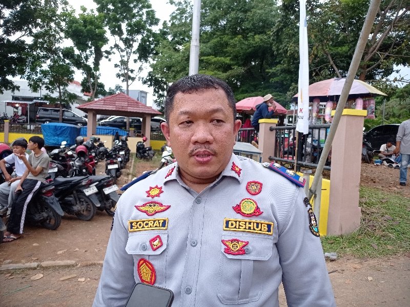 Pemkot Bandar Lampung Tempatkan Personil di Pelintasan Kereta Api Guna Keamanan