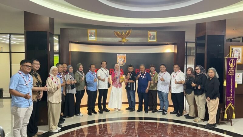 Wagub Jihan Nurlela Dampingi Jajaran Kwarda Pramuka Lampung Pelajari Pengelolaan Badan Usaha Pramuka di Jawa Barat