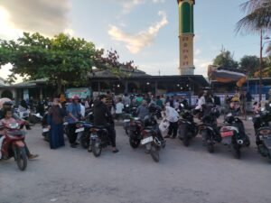 Warga Keluhkan Lambatnya Pembagian Daging Kurban di Masjid Al Muhajirin