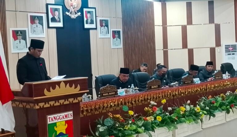 DPRD Setujui Tiga Ranperda, Banggar dan Pansus Sampaikan Hasil Pembahasan