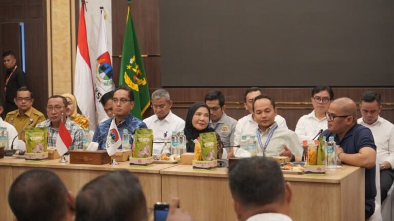 Eva Dwiana Hadiri Rakernas XVIII APEKSI, Bahas Inovasi dan Mitigasi Banjir
