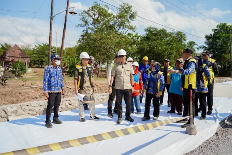 Gubernur Mirza Pastikan Perbaikan Jalan Gunung Sugih–Kota Gajah Berkualitas dan Tepat Sasaran