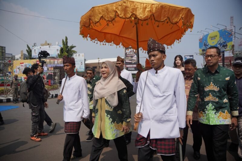 Pemkot Bandar Lampung Sukses Gelar Festival Kendaraan Hias & Pawai Budaya di HUT ke-344