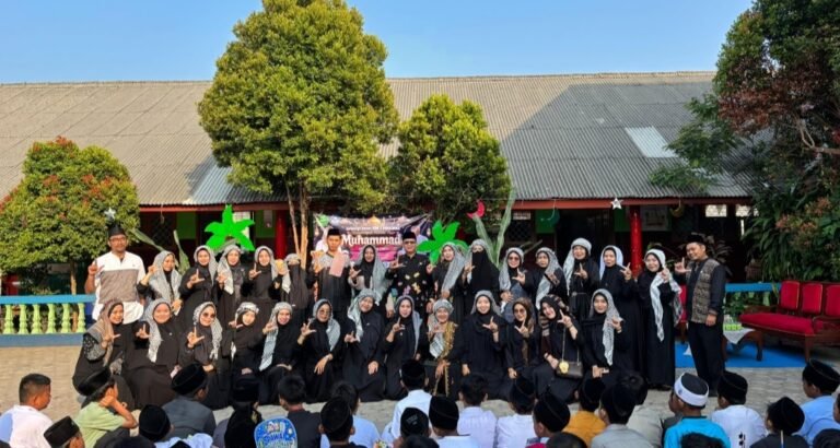 ‎Maulid Nabi di SDN 2 Sukajawa, Pawai dan Berbagi Jadi Cara Tanamkan Keteladanan Rasulullah