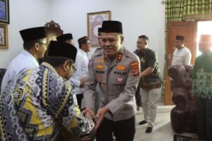Kapolres Tanggamus Kunjungi Tokoh Agama, Perkuat Sinergi dengan N