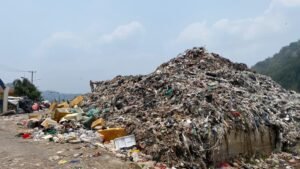 Dinas PU Optimalisasi Kolam Lindi TPA Bakung Melalui Penataan Berkelanjutan ‎